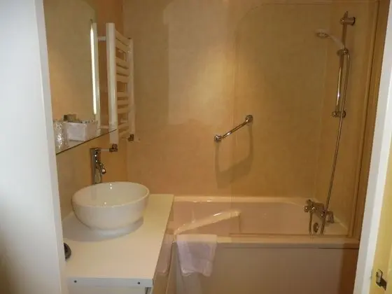 Chambre Confort Twin 1 ou 2 personnes