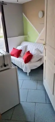 Basic Tek Büyük Yataklı Oda
