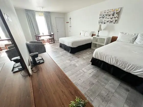 Standard Dört Kişilik Oda, 2 Çift Kişilik Yatak, Özel Banyo, Nehir Manzaralı