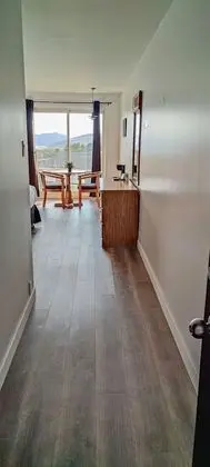 Superior Tek Büyük Yataklı Oda, 1 En Büyük (King) Boy Yatak, Balkon, Nehir Manzaralı