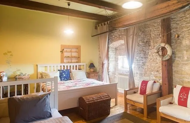 Superior Üç Kişilik Oda, Birden Çok Yatak, Bahçe Manzaralı