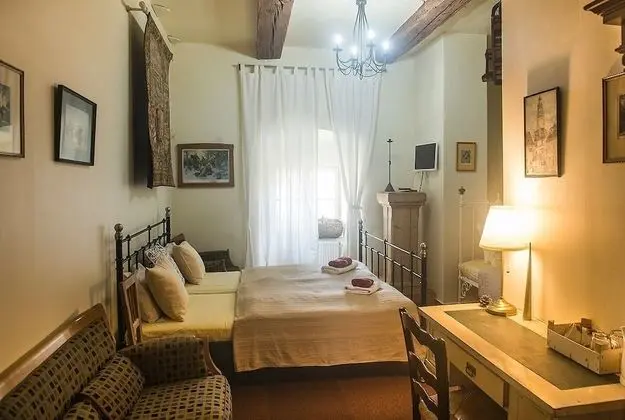 Superior Üç Kişilik Oda, Birden Çok Yatak, Bahçe Manzaralı