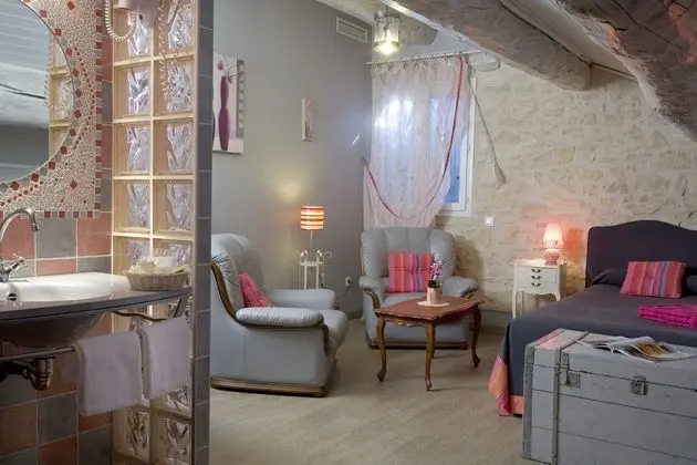 Comfort Üç Kişilik Oda, 1 Büyük (Queen) Boy Yatak