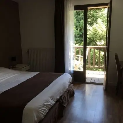 Classic Tek Büyük Yataklı Oda