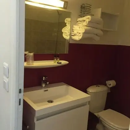 Classic Tek Büyük Yataklı Oda