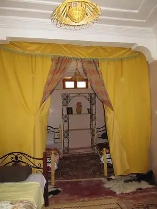 Üç Kişilik Oda