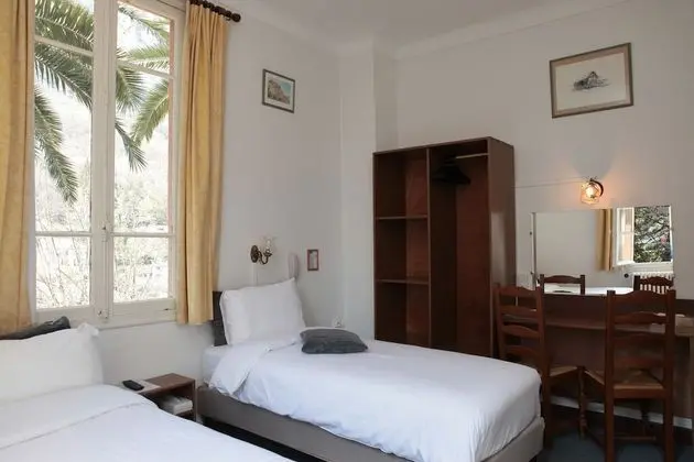 Standard Üç Kişilik Oda