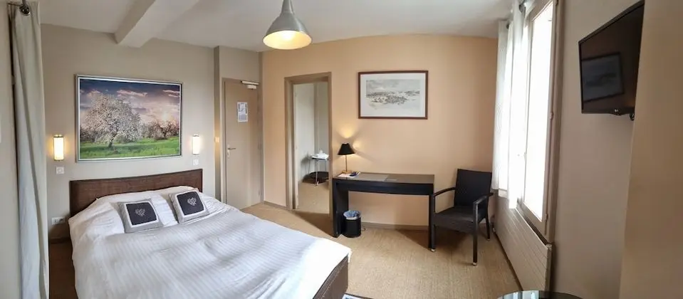 Tek Büyük Yataklı Oda