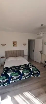 Basic Tek Büyük Yataklı Oda