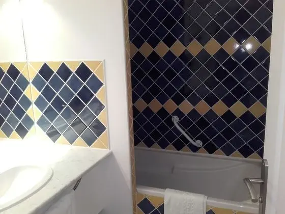 Family Üç Kişilik Oda