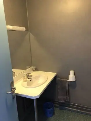 Tek Büyük Yataklı Oda (1)