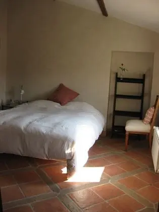 Tek Büyük Yataklı Oda, Üzüm Asması Manzaralı