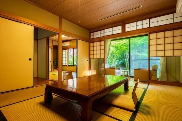 Traditional Oda (Superior)