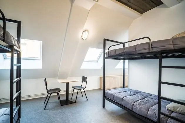 Classic Ortak Ranzalı Oda, Sadece kadınlar için, Ortak Banyo (Bed in 4)