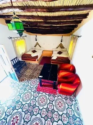 Üç Kişilik Oda, Birden Çok Yatak