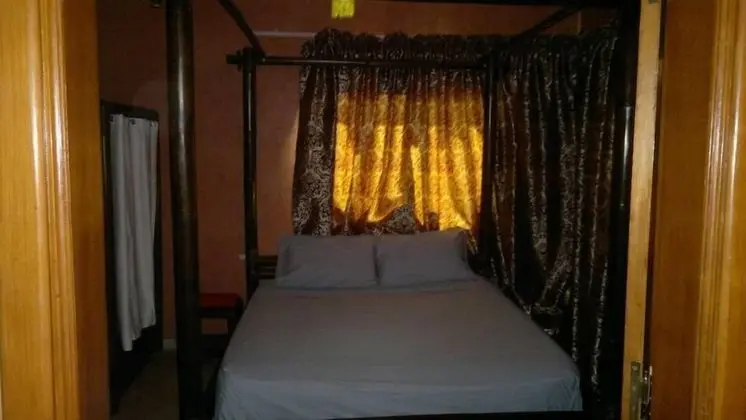 Tek Kişilik Oda, Bahçe Manzaralı