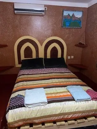 Comfort Tek Büyük Yataklı Oda