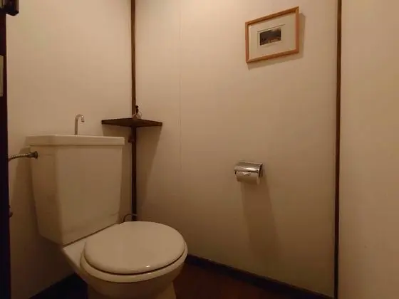 İki Ayrı Yataklı Oda, Sigara İçilmez (Western Twin, 10sqm, Over 13 yo only)