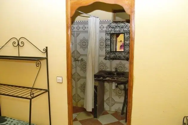 Tek Büyük Yataklı Oda, 1 Çift Kişilik Yatak