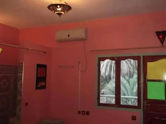 Üç Kişilik Oda
