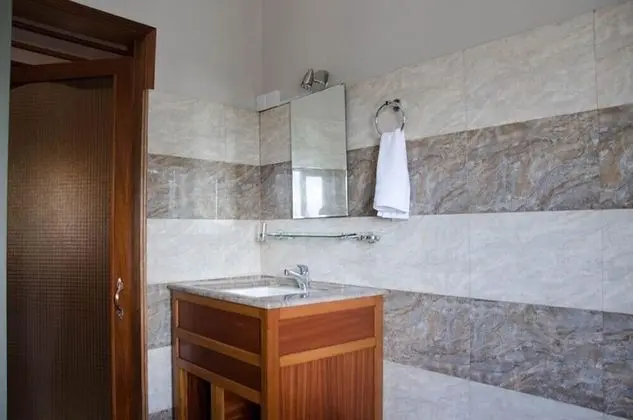 Tek Büyük veya İki Ayrı Yataklı Oda