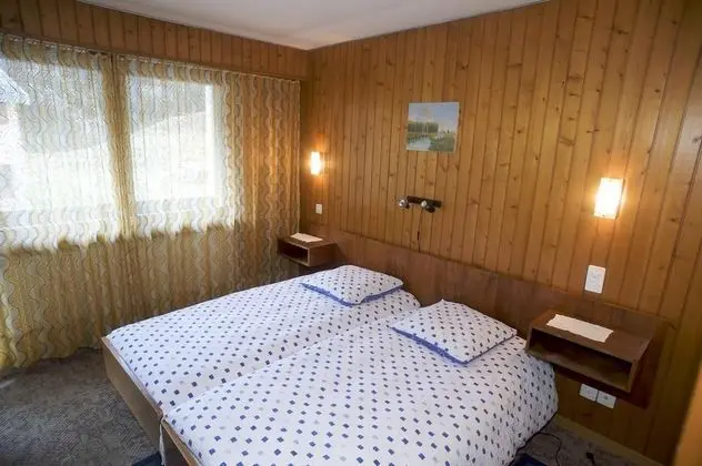 Tek Büyük Yataklı Oda, Balkon