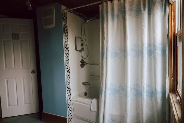 Comfort Tek Büyük veya İki Ayrı Yataklı Oda
