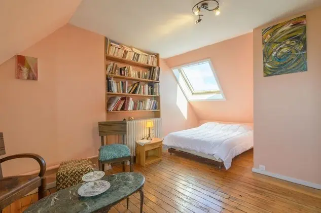 Tek Büyük veya İki Ayrı Yataklı Oda