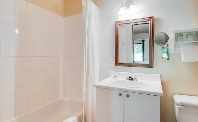 Comfort Oda, 1 Büyük (Queen) Boy Yatak (2)