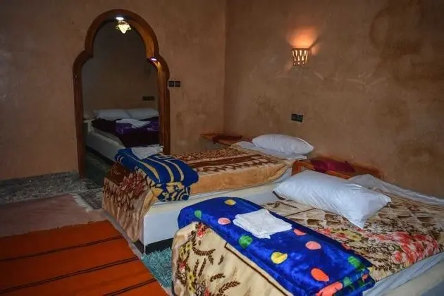 Dört Kişilik Oda, Dağ Manzaralı