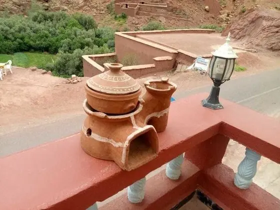 Üç Kişilik Oda, Dağ Manzaralı