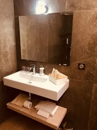Tek Büyük Yataklı Oda, Özel Banyo