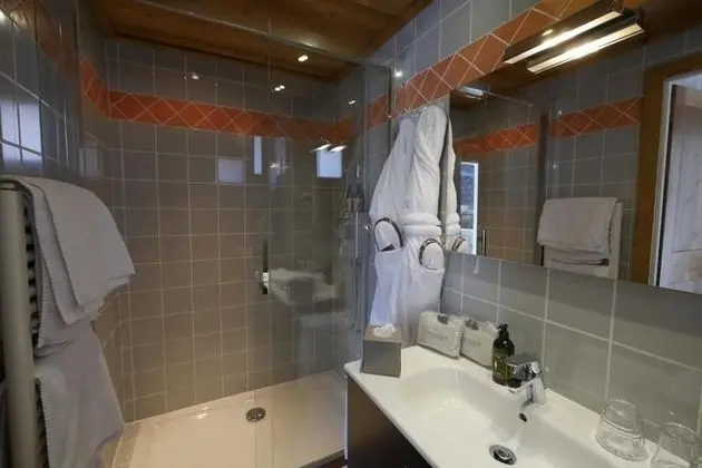 Economy Tek Büyük Yataklı Oda