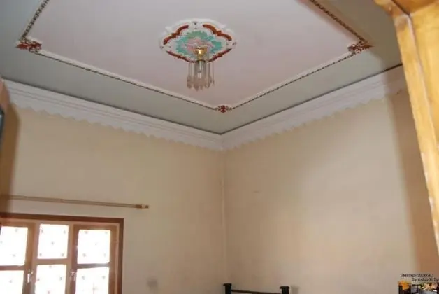 Üç Kişilik Oda