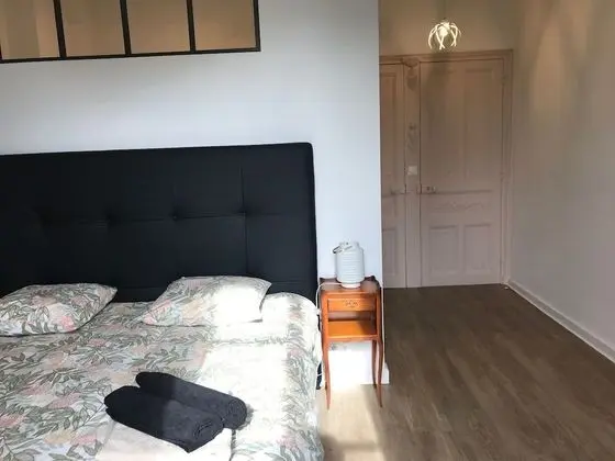 Tek Büyük veya İki Ayrı Yataklı Oda, 1 En Büyük (King) Boy Yatak, Bahçe Manzaralı