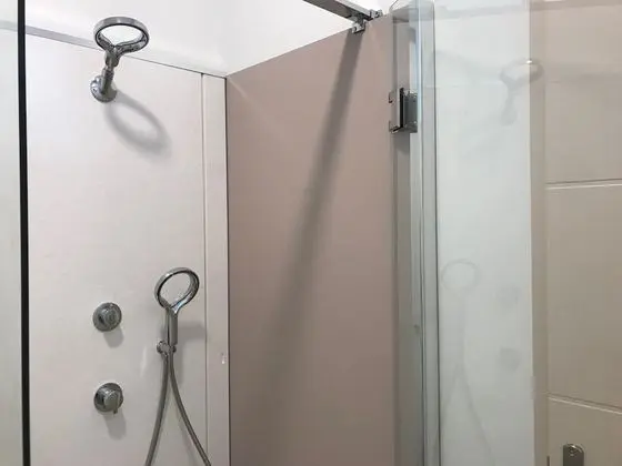 Tek Büyük veya İki Ayrı Yataklı Oda, 1 En Büyük (King) Boy Yatak, Bahçe Manzaralı