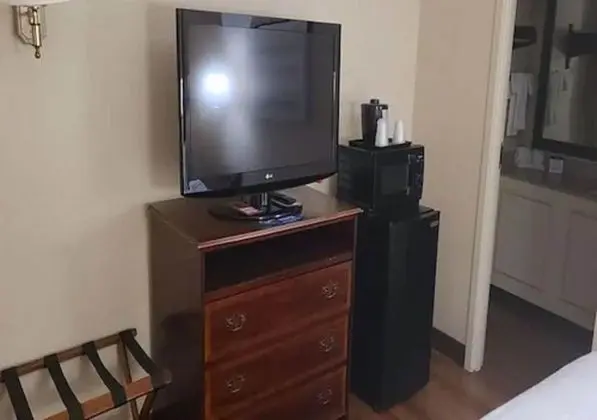 Standard Oda, 2 Büyük (Queen) Boy Yatak, Sigara İçilmez (Interior)