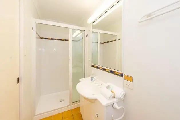Standard Oda, Sigara İçilmez (Courthouse Suite)