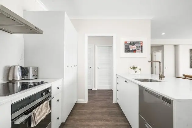 Luxury Apart Daire, 2 Yatak Odası, Liman Manzaralı
