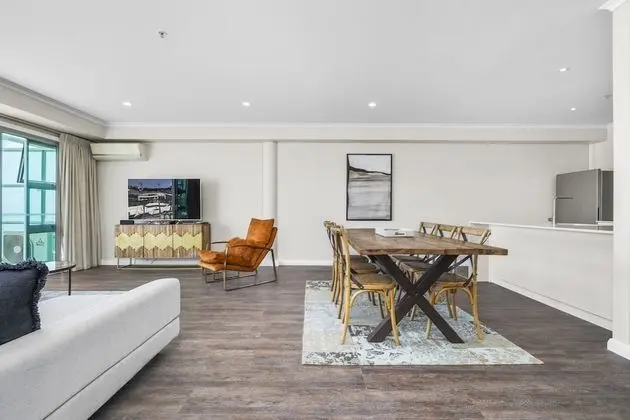 Luxury Apart Daire, 2 Yatak Odası, Liman Manzaralı