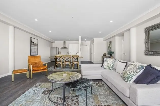 Luxury Apart Daire, 2 Yatak Odası, Liman Manzaralı