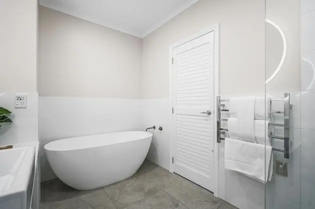 Luxury Apart Daire, 2 Yatak Odası, Liman Manzaralı