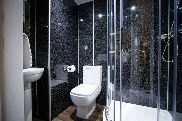 Deluxe Tek Büyük Yataklı Oda, Banyolu/Duşlu