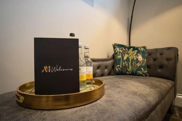 Deluxe Tek Büyük Yataklı Oda, Banyolu/Duşlu