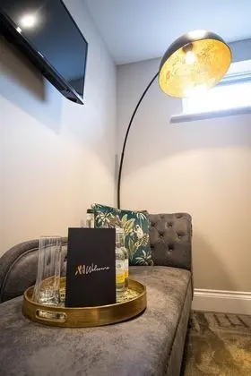 Deluxe Tek Büyük Yataklı Oda, Banyolu/Duşlu