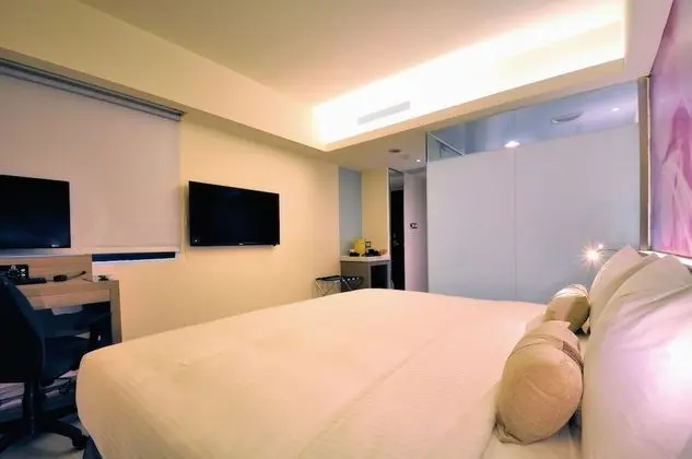 Comfort Tek Büyük Yataklı Oda