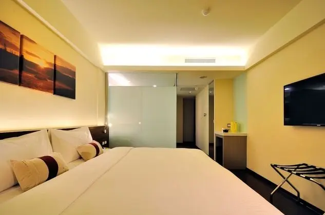 Comfort Tek Büyük Yataklı Oda