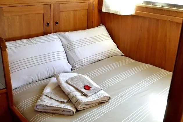 Stüdyo (Yacht Time Out)