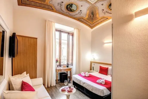 Üç Kişilik Oda, Banyolu/Duşlu