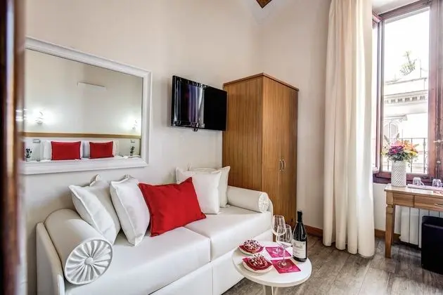 Üç Kişilik Oda, Banyolu/Duşlu